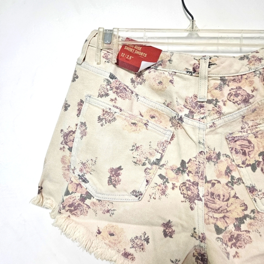 Mossimo Supply Denim Shorts Women's Size 12/31 - Picture 12 of 16